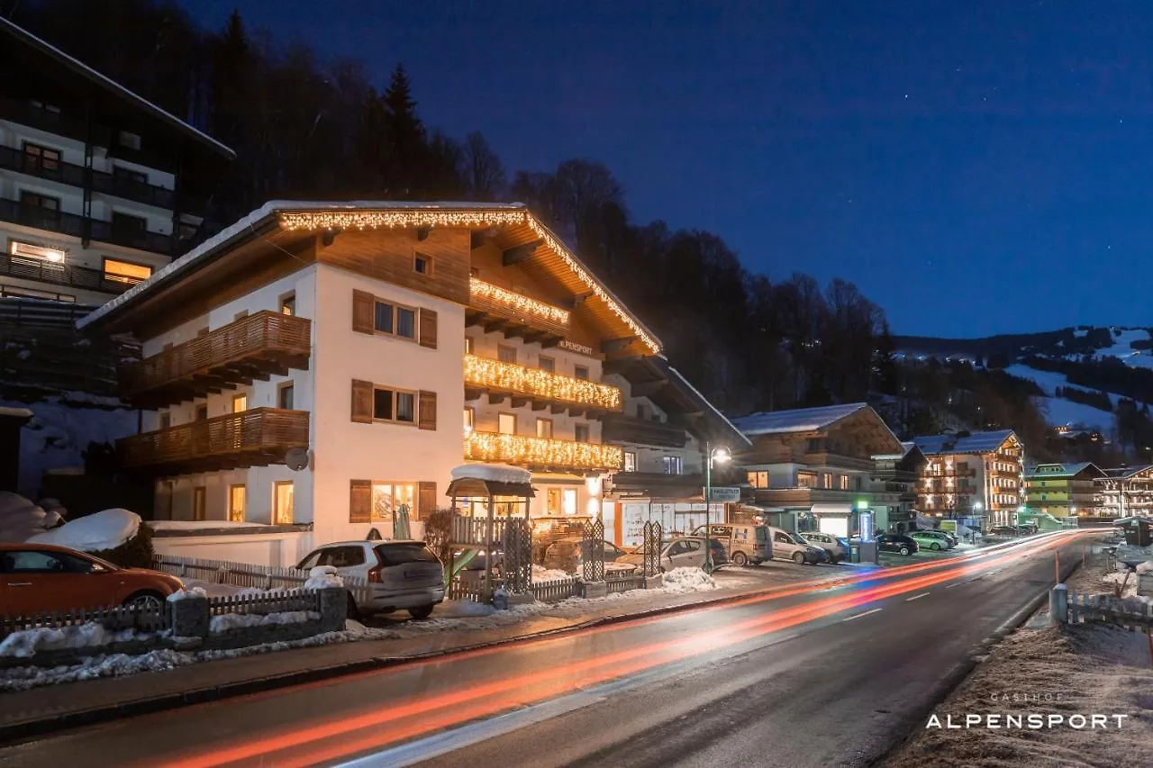 Bed and Breakfast Gasthof Alpensport - Joker Card Included - Saalbach-Hinterglemm Nocleg ze śniadaniem