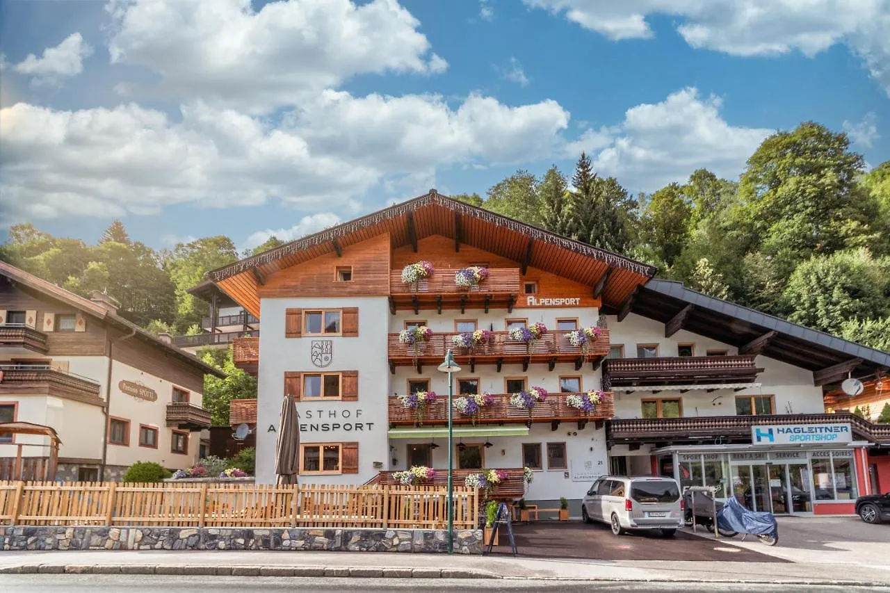 Bed and Breakfast Gasthof Alpensport - Joker Card Included - Saalbach-Hinterglemm