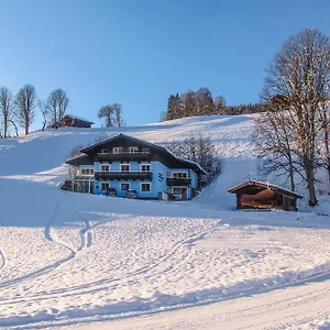  Apartament Landhaus Bernkogel - Ski In Ski Out