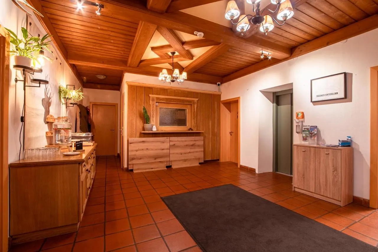 Gasthof Alpensport - Joker Card Included Saalbach-Hinterglemm Bed & Breakfast